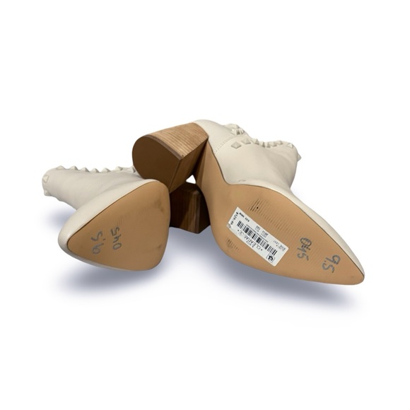 NWT! Steve Madden Cream Leather Gloria Studded Booties Size 9.5 - Picture 5 of 5